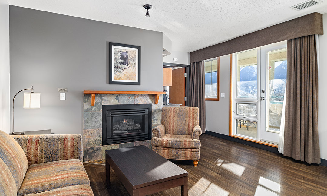 Executive King Suite - Living Room